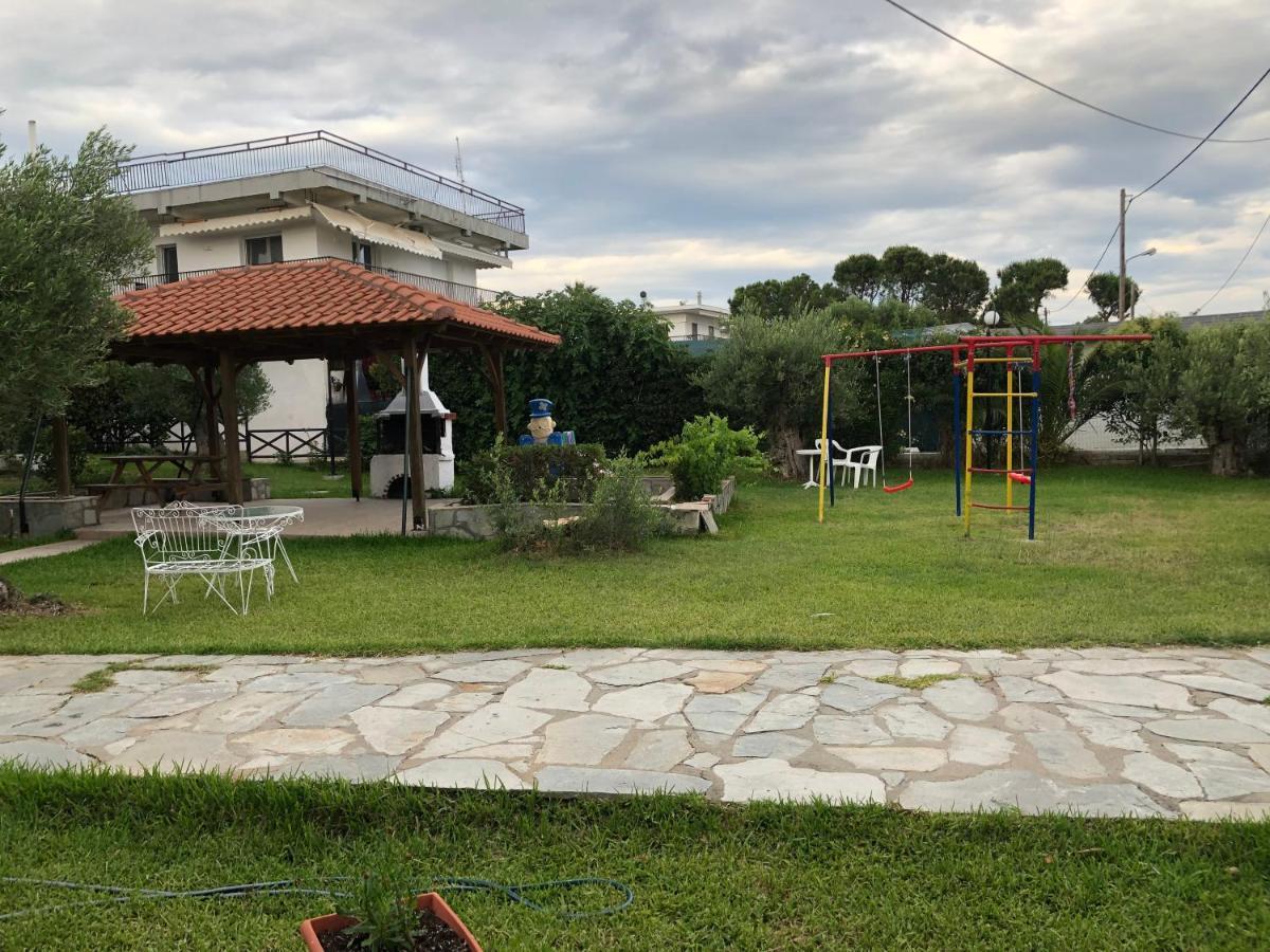 Thea Sea Apartment Nea Moudania Exterior foto