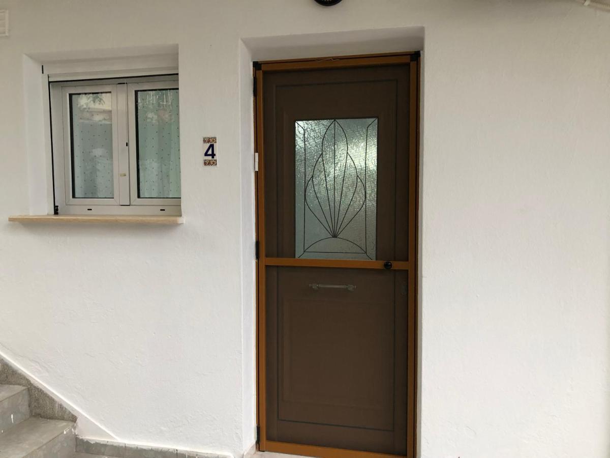 Thea Sea Apartment Nea Moudania Exterior foto